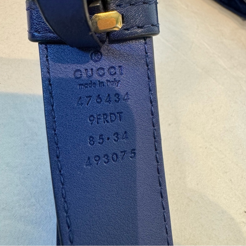 🔴SOLD🔴GUCCI Velvet Matelasse GG Marmont Belt Bag 85 34 Cobalt Blue - Picture 17 of 17